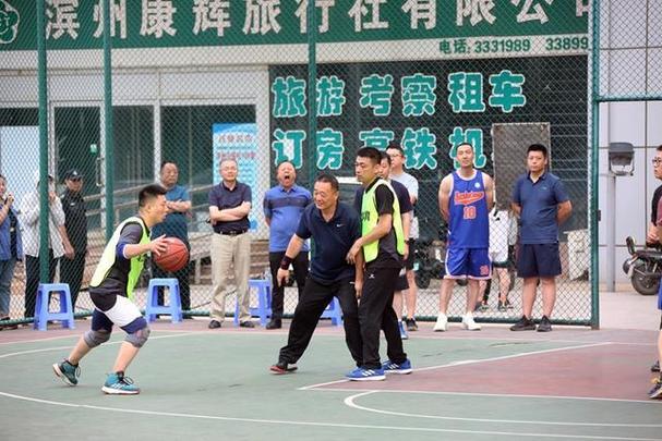 面的与众不