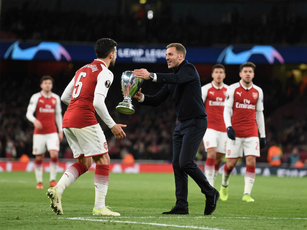 在关键时刻 在关键时刻